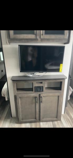 RV3 Wonderfull RV in MOVAL private freeparking Netflix